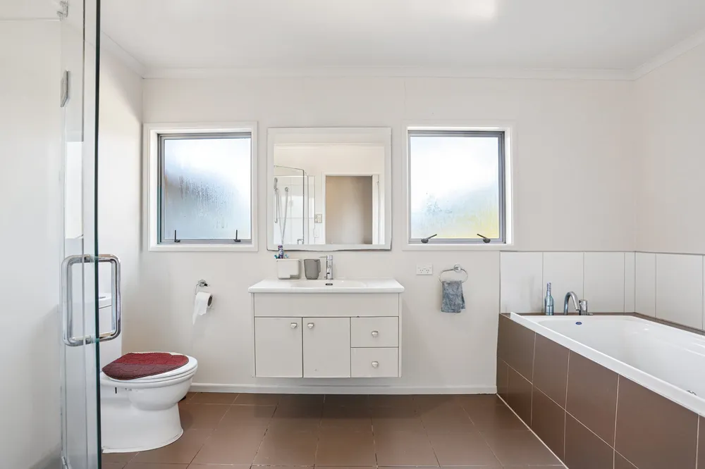 Photos of 77H Goodall Street