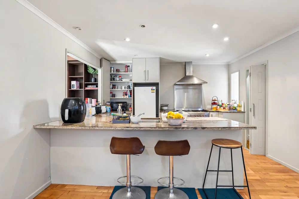 Photos of 77H Goodall Street