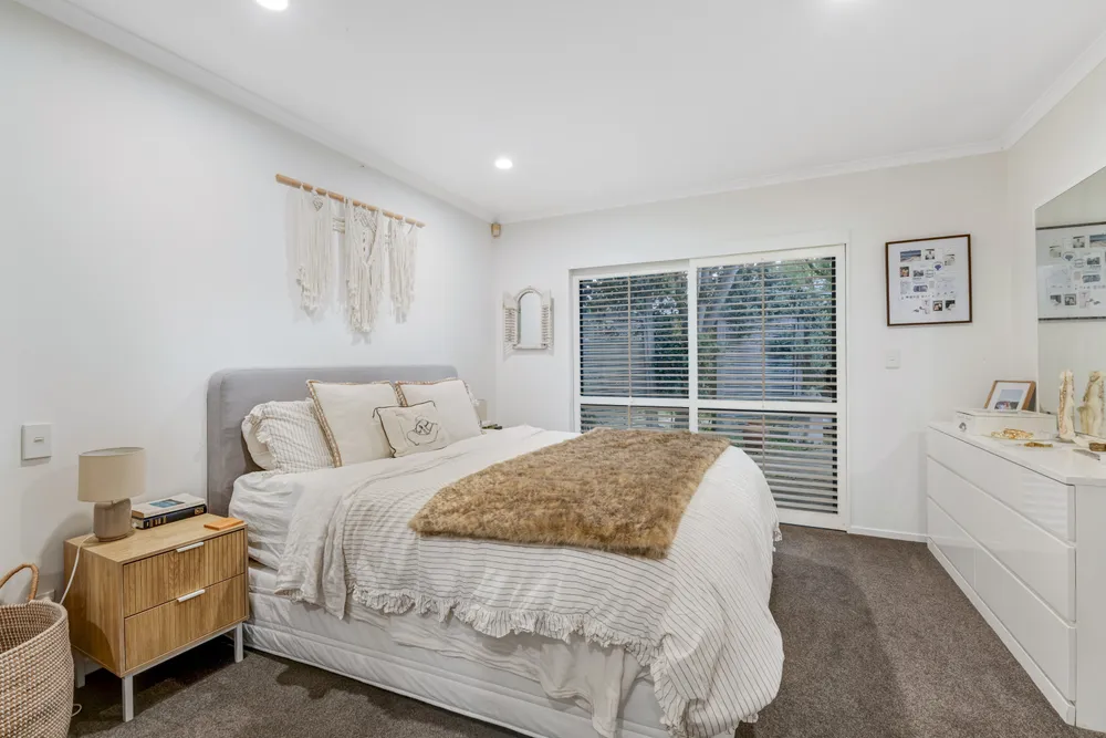 Photos of 48 Motutapu Avenue