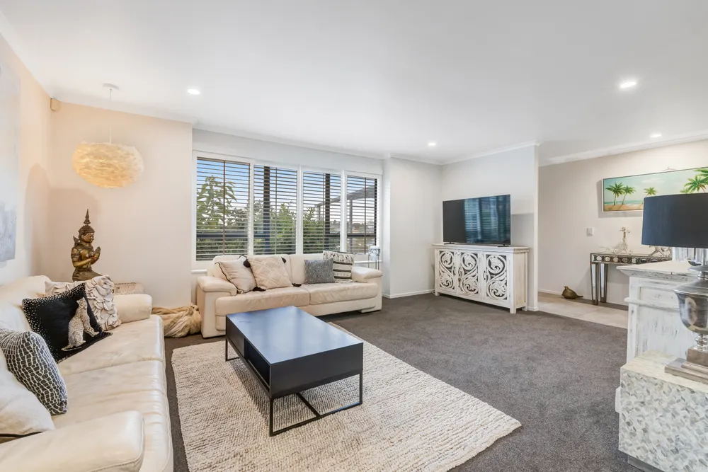Photos of 48 Motutapu Avenue