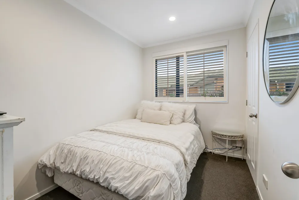 Photos of 48 Motutapu Avenue