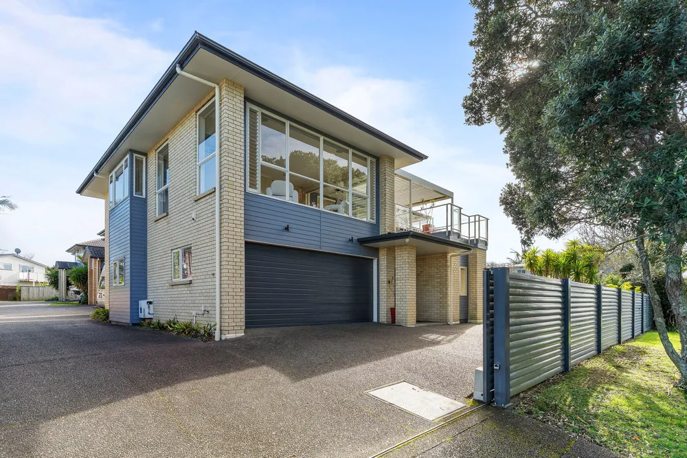 Photos of 40A Waiake Street
