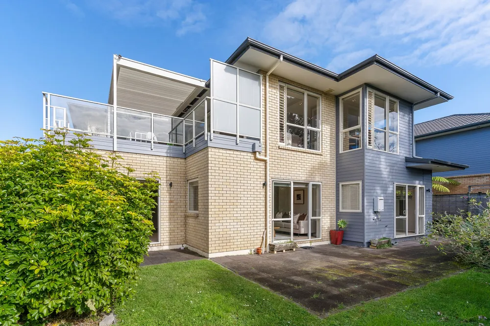Photos of 40A Waiake Street