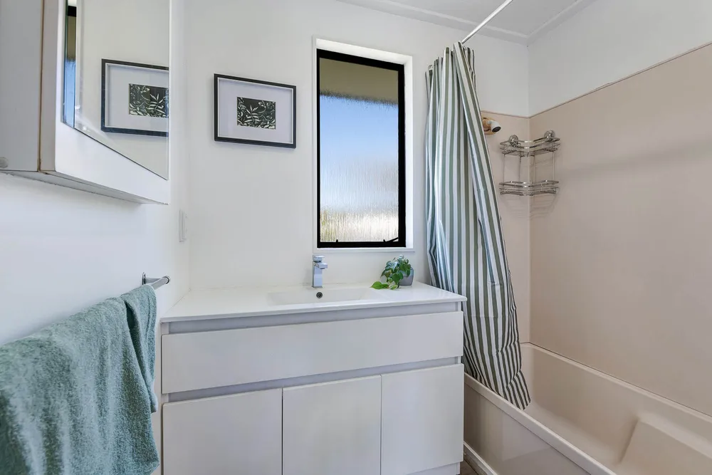 Photos of 11 Brampton Road
