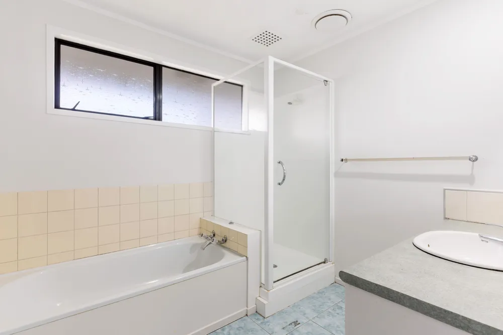 Photos of 1/4 Warwick Avenue