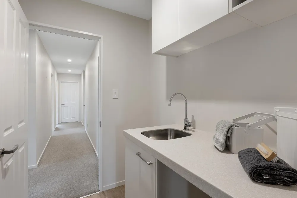 Photos of 16 Bamber Crescent