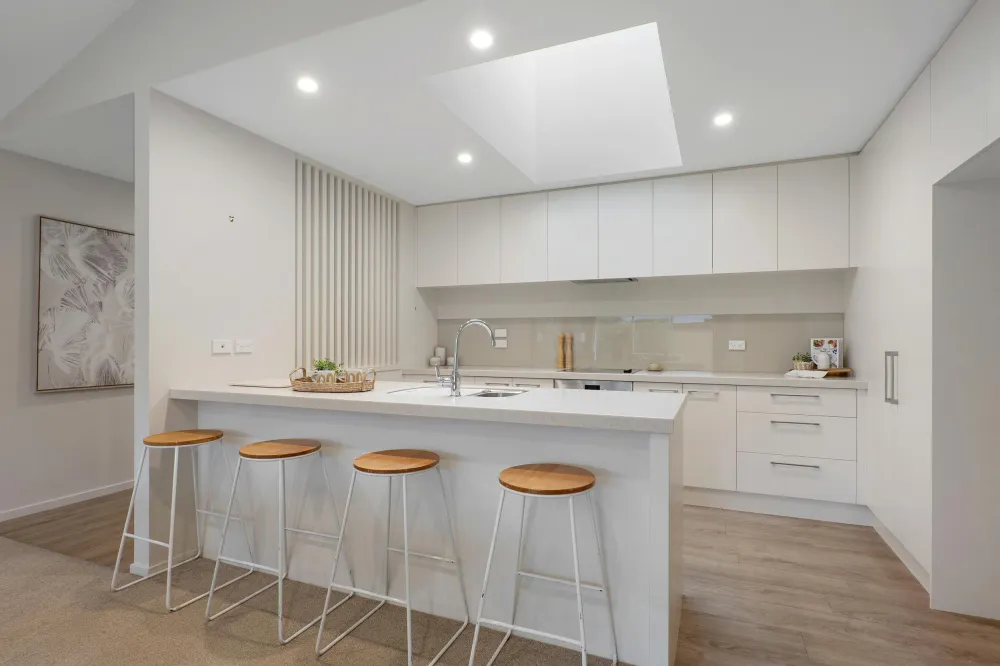 Photos of 16 Bamber Crescent