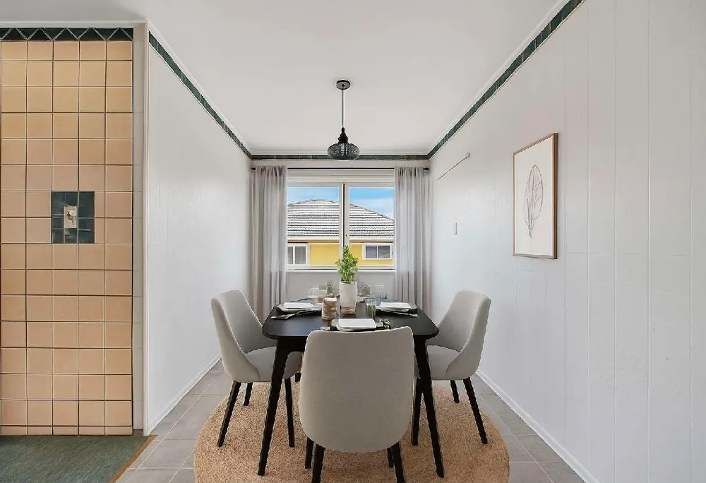 Photos of 60 Preston Road