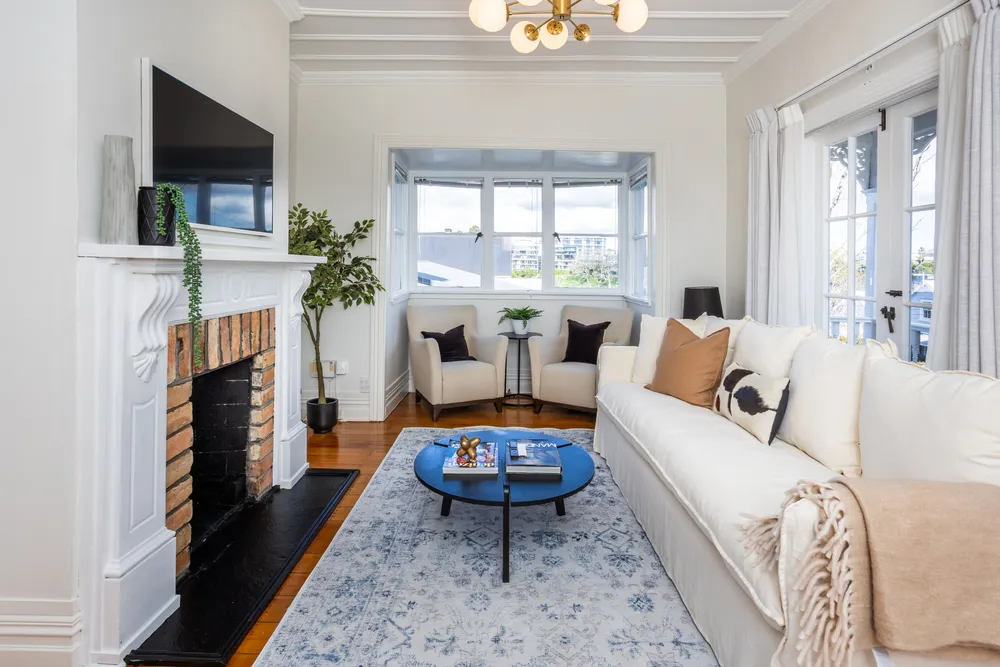 Photos of 42 Cooper Street