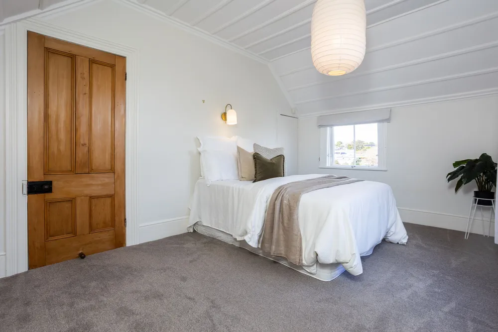 Photos of 42 Cooper Street
