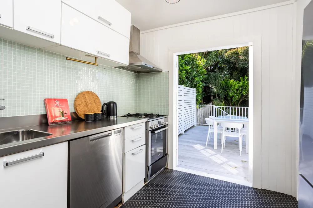 Photos of 42 Cooper Street
