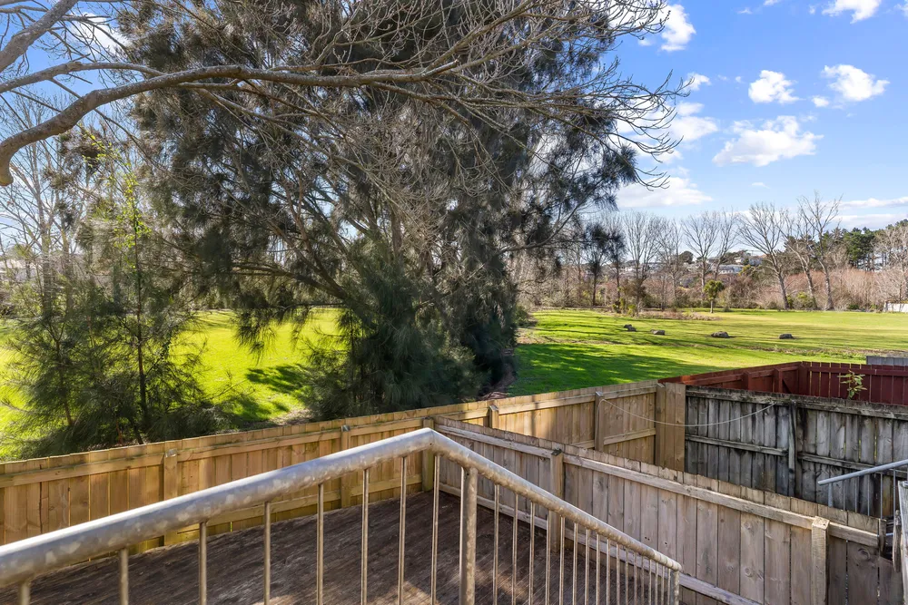 Photos of 71 Malaspina Place