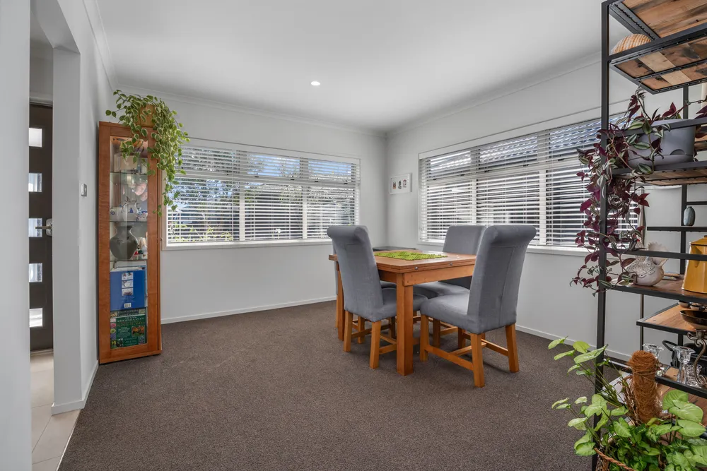 Photos of 45 Dunkeld Drive
