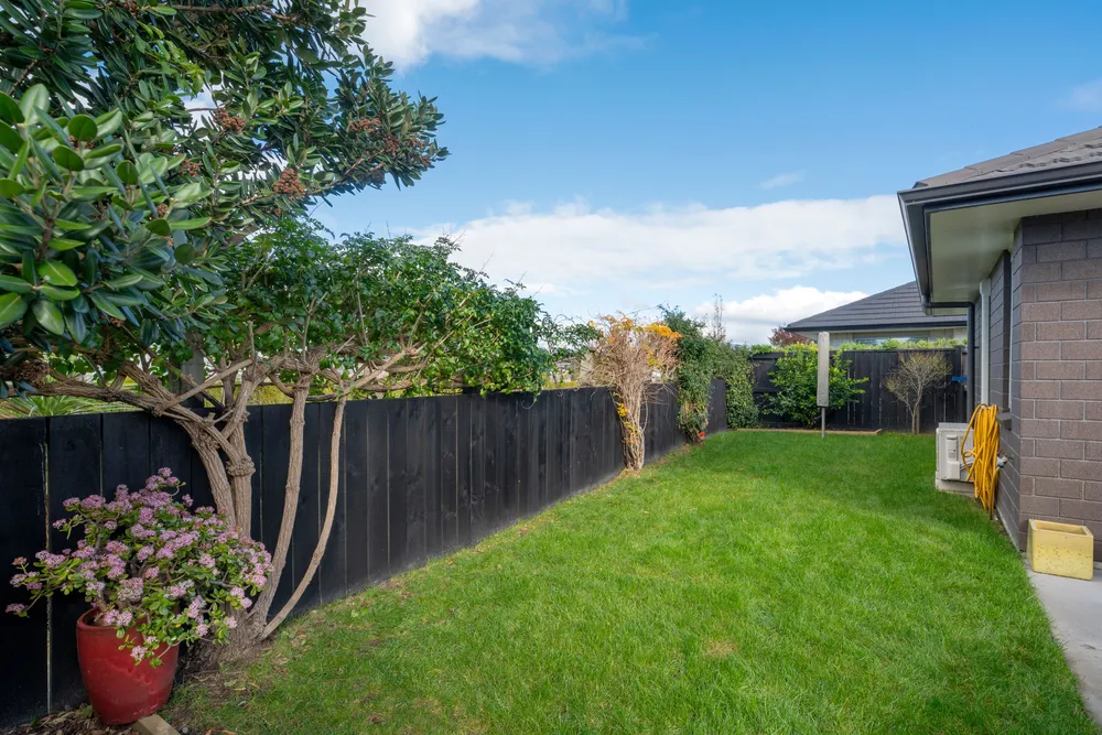 Photos of 45 Dunkeld Drive