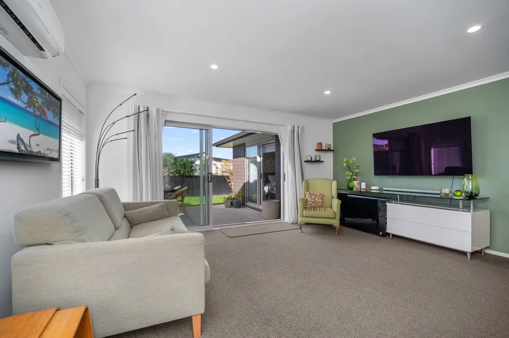 Photos of 45 Dunkeld Drive