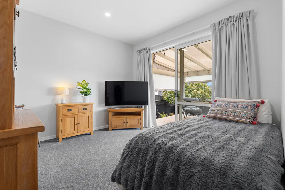 Photos of 4 Archer Rayner Place