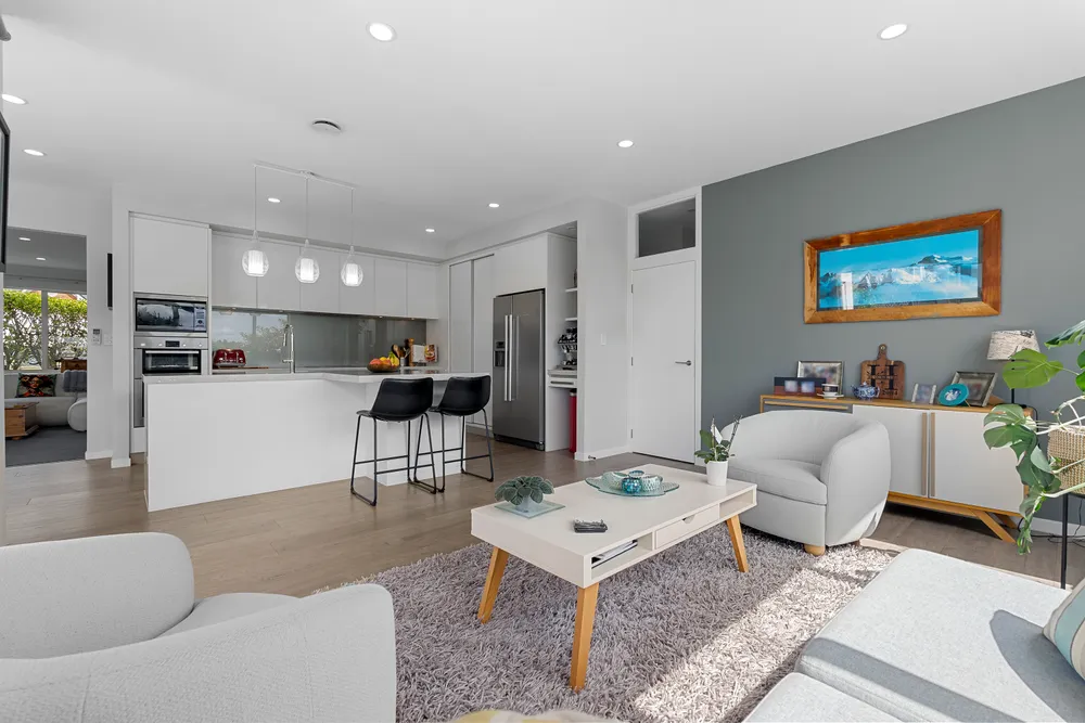 Photos of 4 Archer Rayner Place