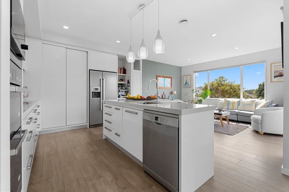 Photos of 4 Archer Rayner Place