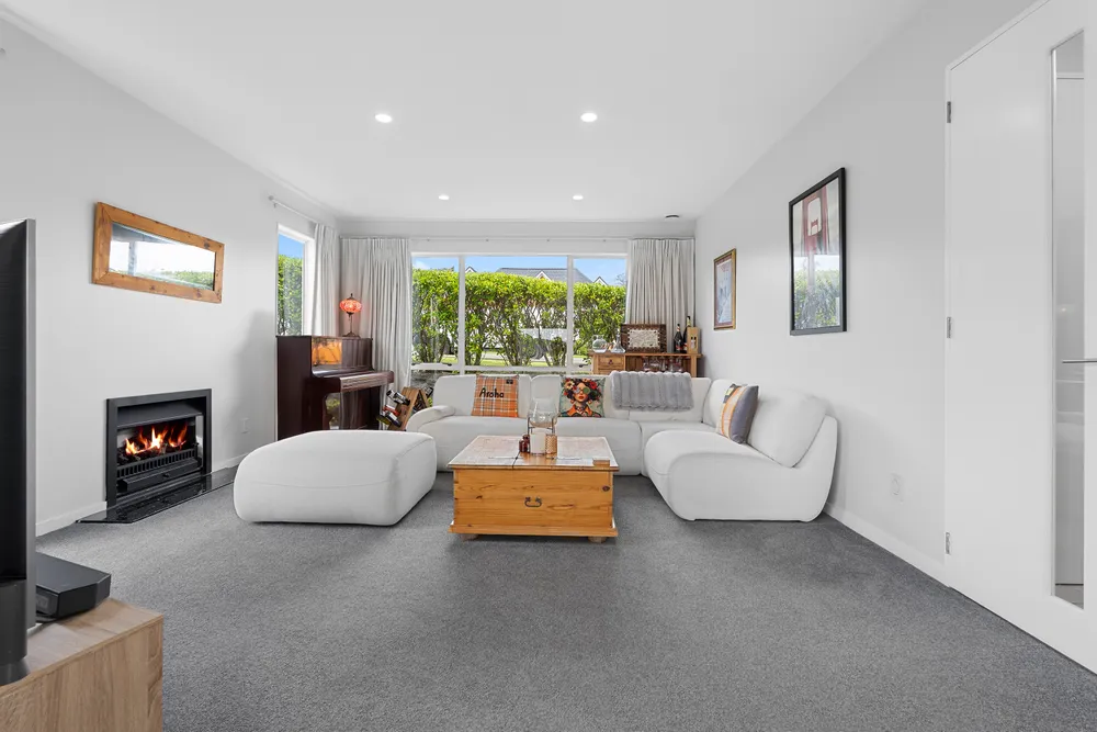 Photos of 4 Archer Rayner Place