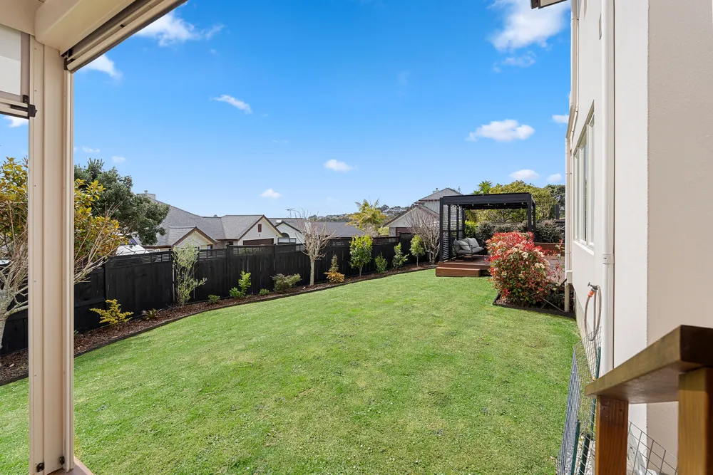 Photos of 4 Archer Rayner Place