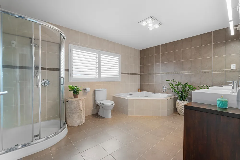 Photos of 4 Archer Rayner Place