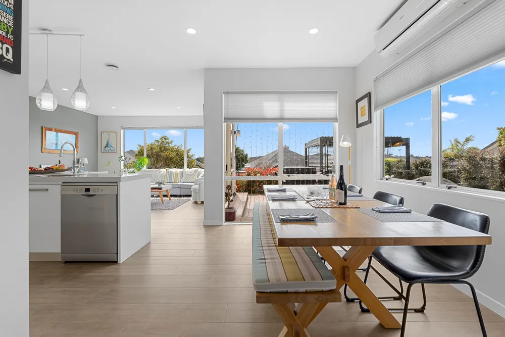 Photos of 4 Archer Rayner Place