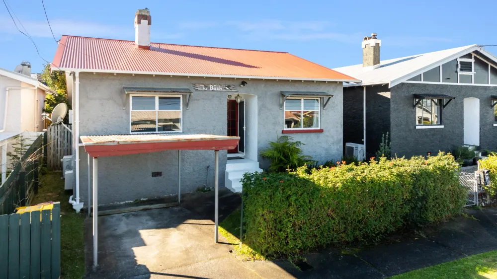 Photos of 17 West View Road