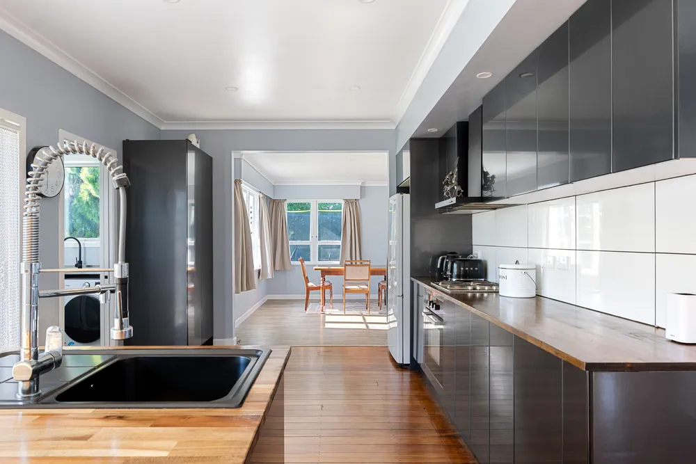 Photos of 85 Birrell Street