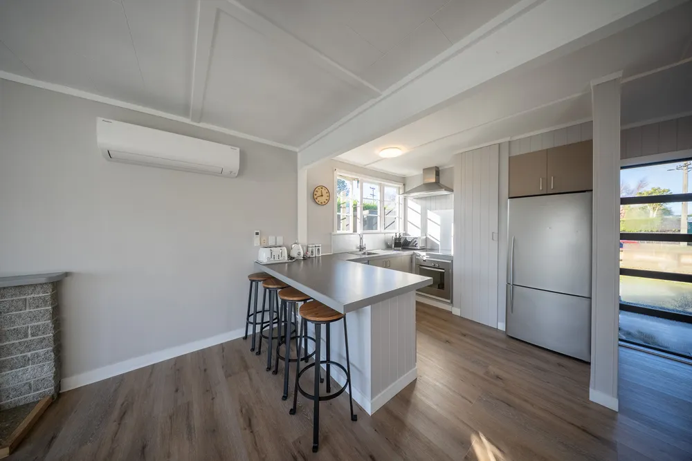 Photos of 51A Matai Street