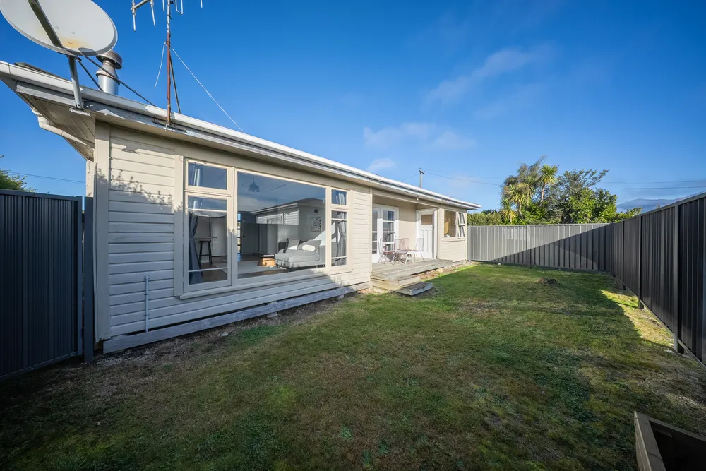 Photos of 51A Matai Street