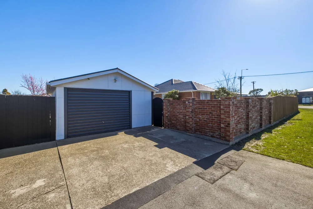 Photos of 129 Sawyers Arms Road