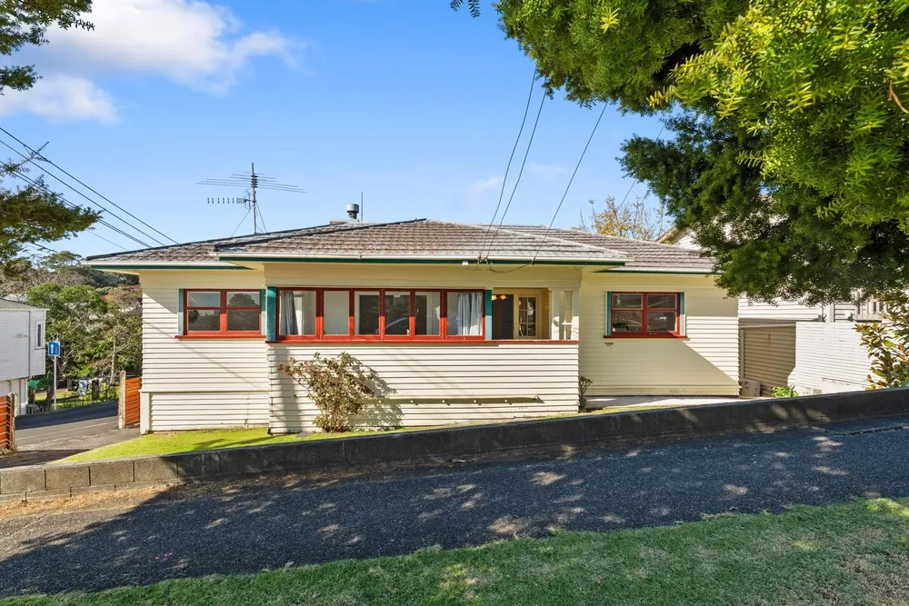 Photos of 13 Akarana Avenue