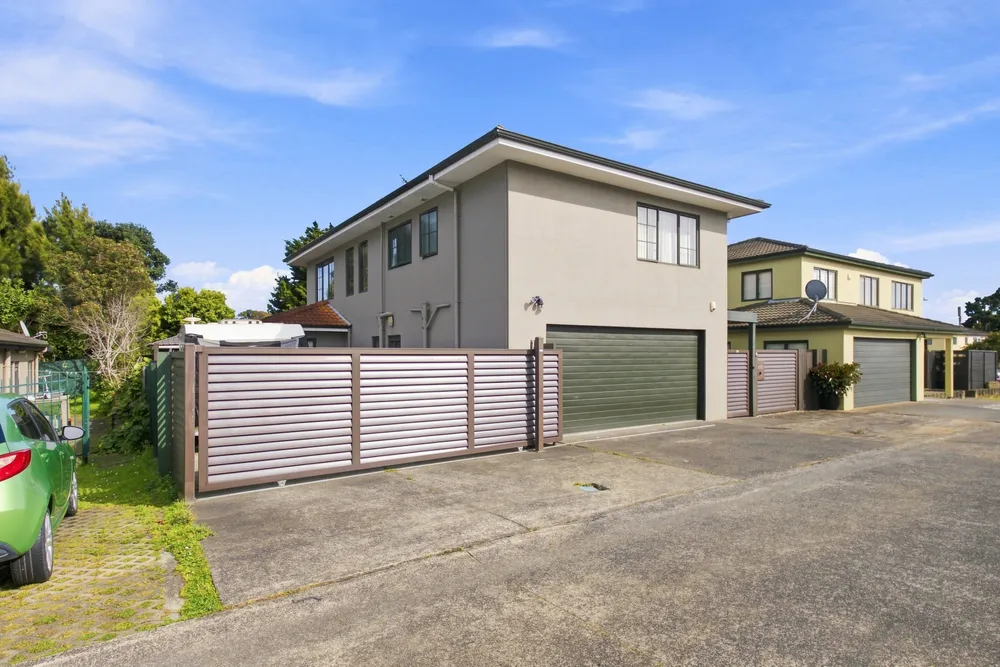 Photos of 11 Whitbourne Heights