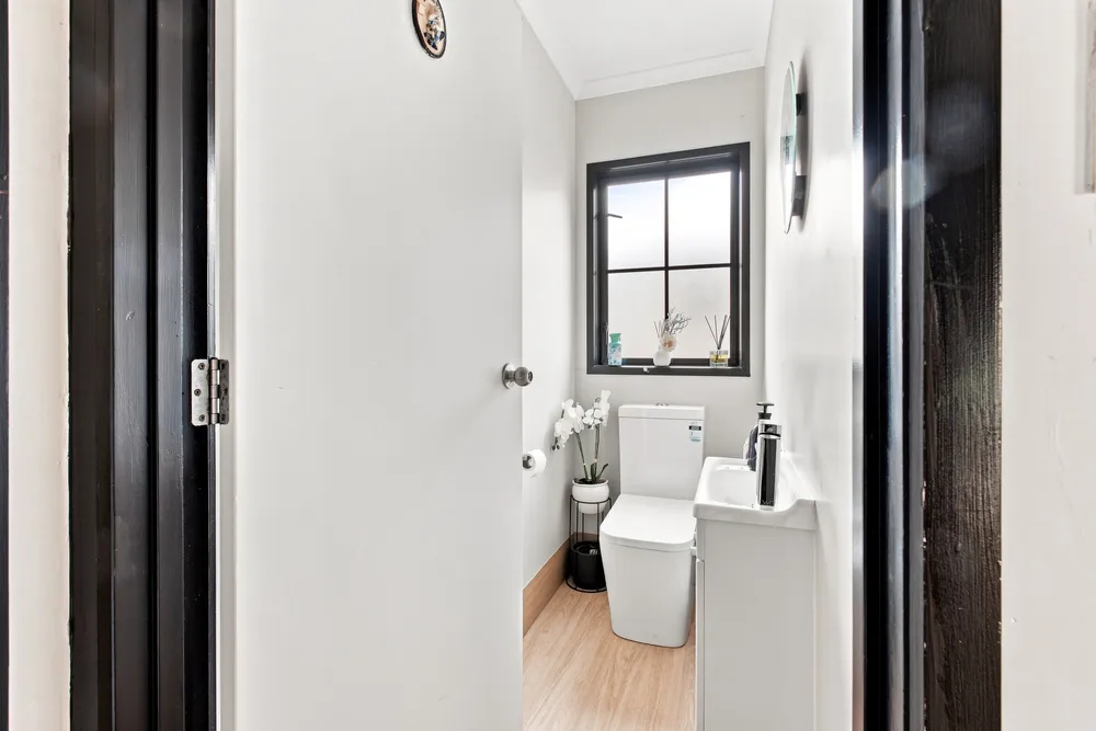 Photos of 11 Whitbourne Heights