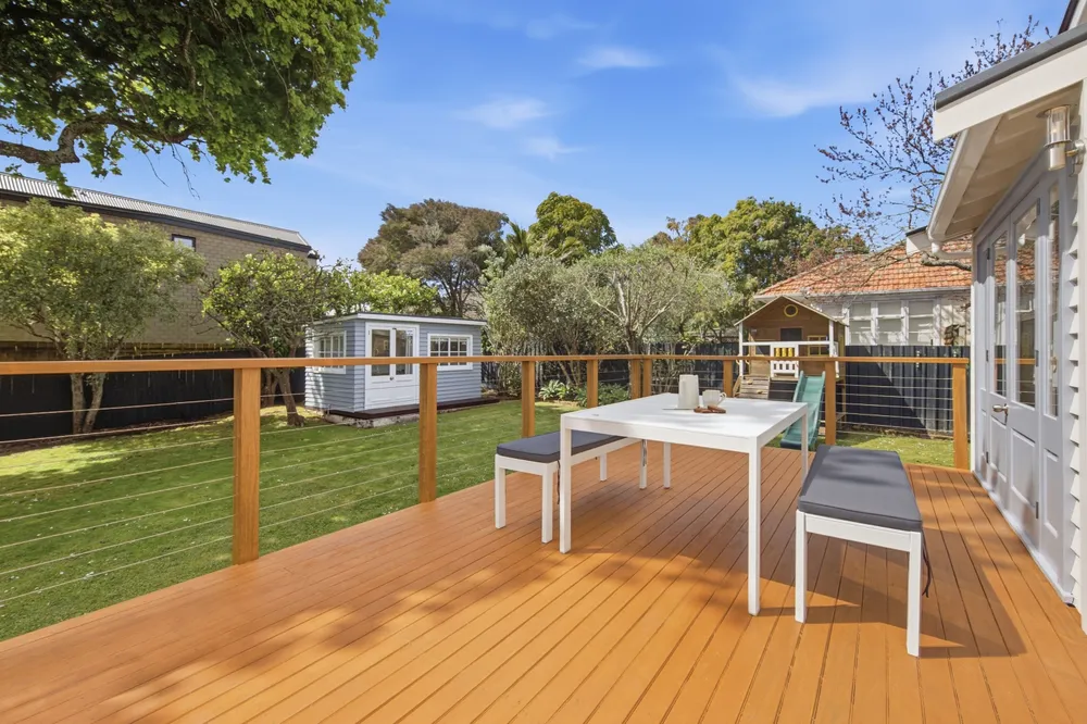 Photos of 11 Beatrix Street