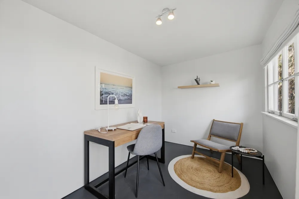 Photos of 11 Beatrix Street