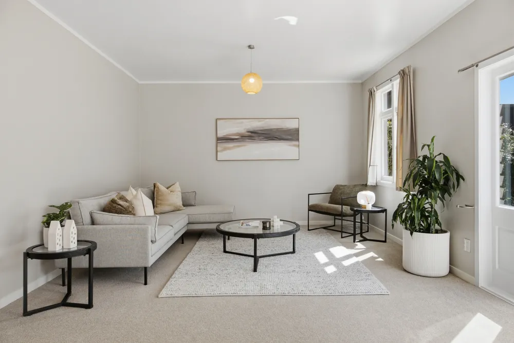 Photos of 11 Beatrix Street