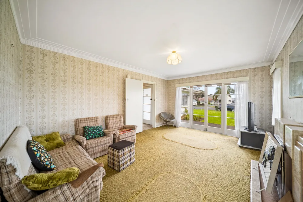 Photos of 8 Robertson Road