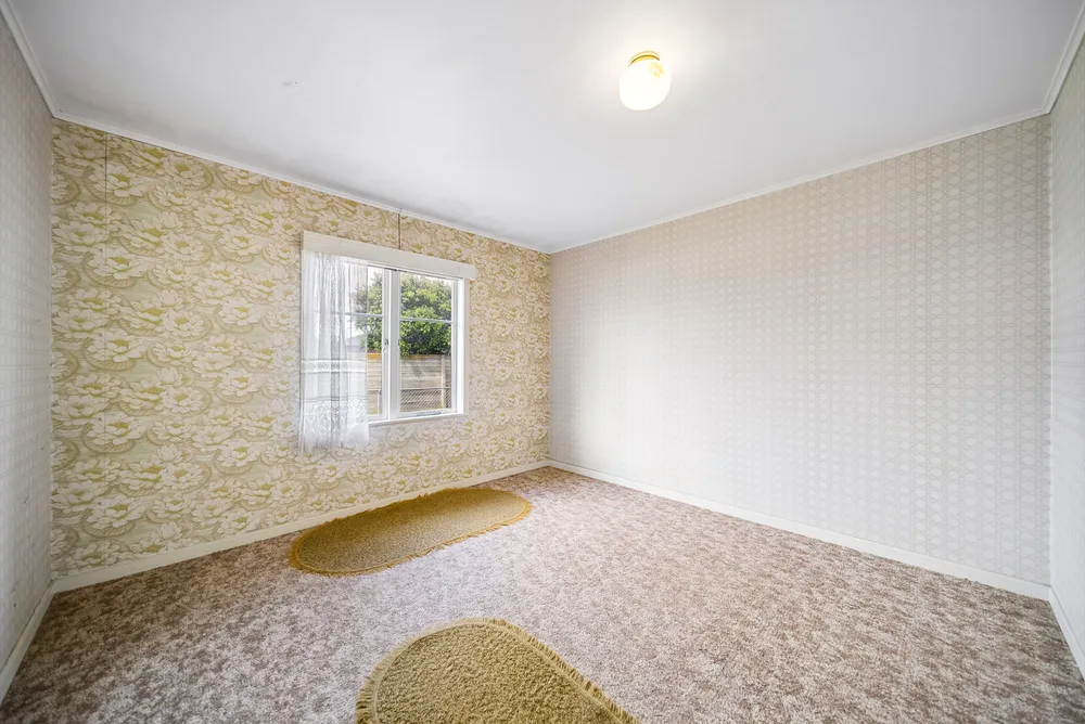 Photos of 8 Robertson Road