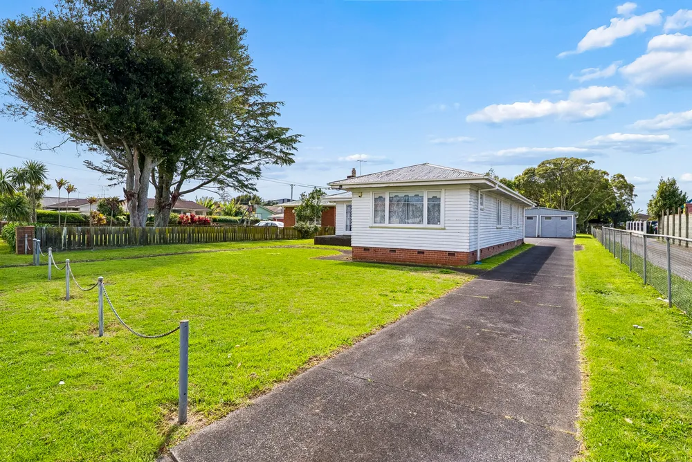 Photos of 8 Robertson Road