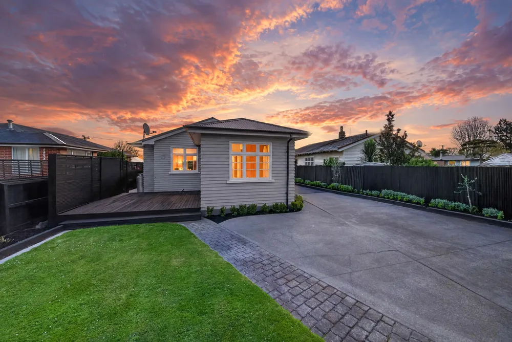Photos of 20 Fergusson Avenue