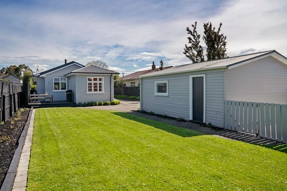 Photos of 20 Fergusson Avenue