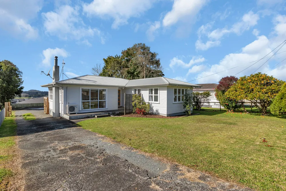 Photos of 24 Corks Road