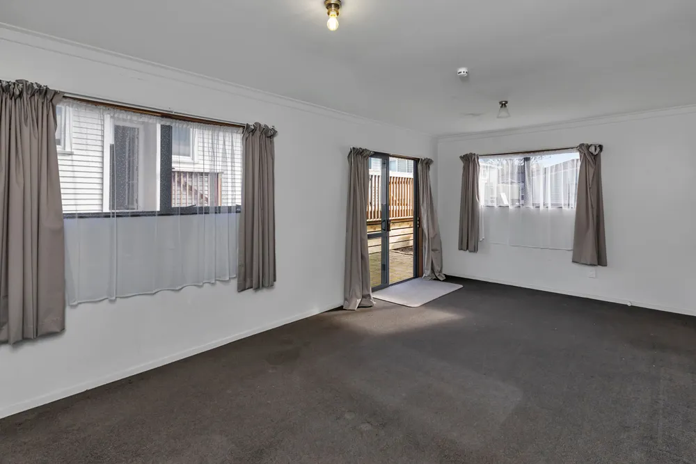 Photos of 24 Corks Road
