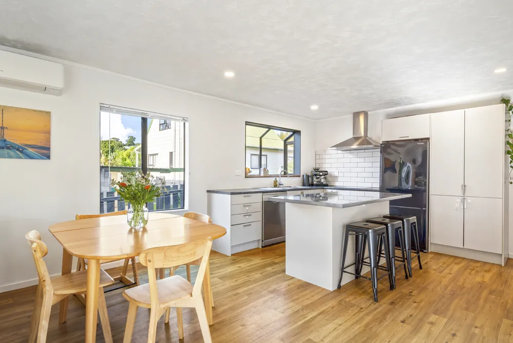 Photos of 9 Glendawn Place