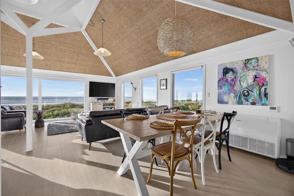 Photos of 167c Rocking Horse Road