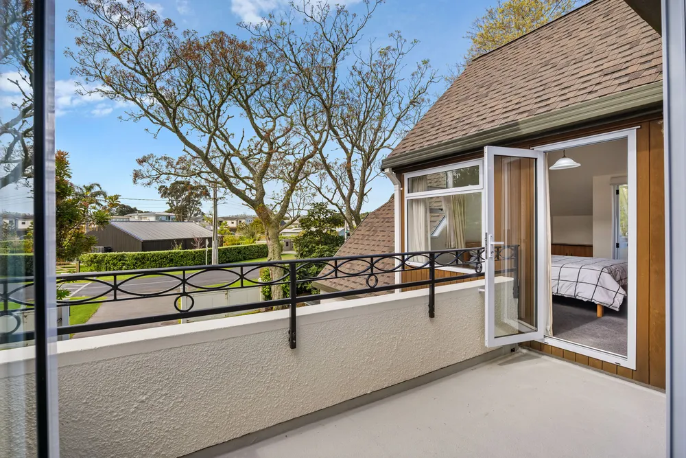 Photos of 3A Glamis Avenue