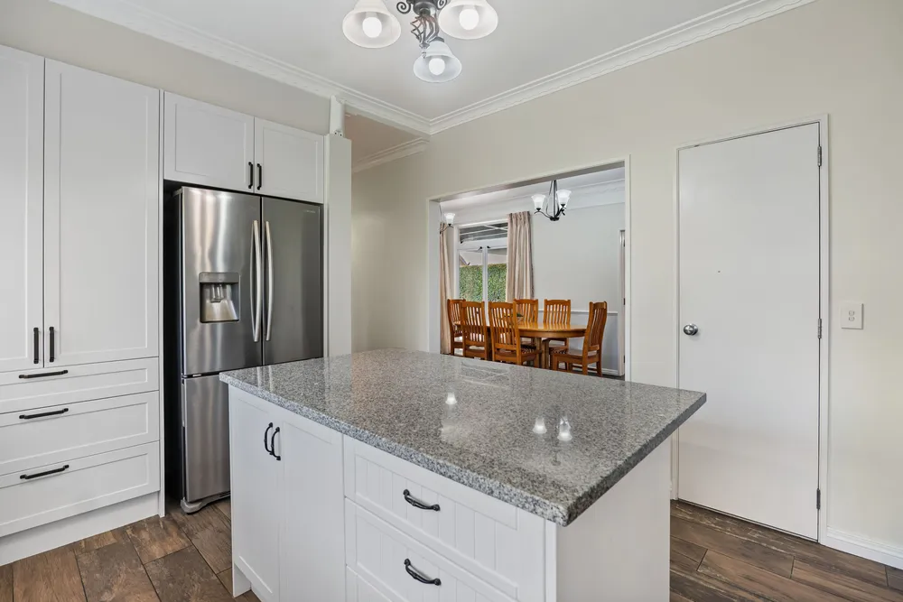 Photos of 3A Glamis Avenue