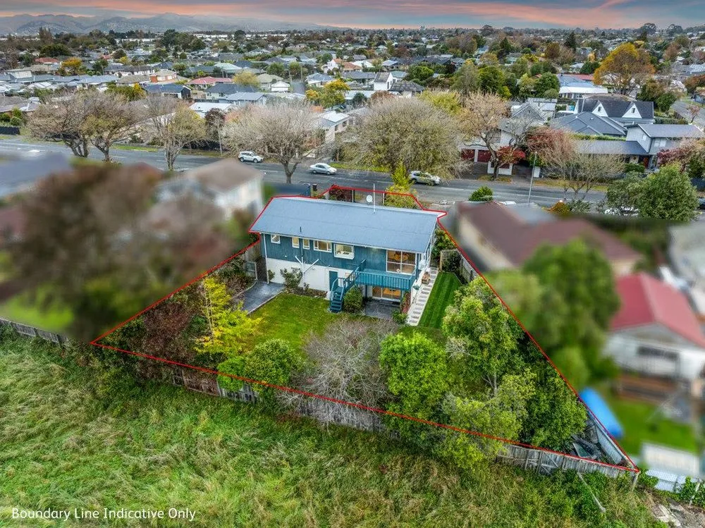 Photos of 32 Claridges Road
