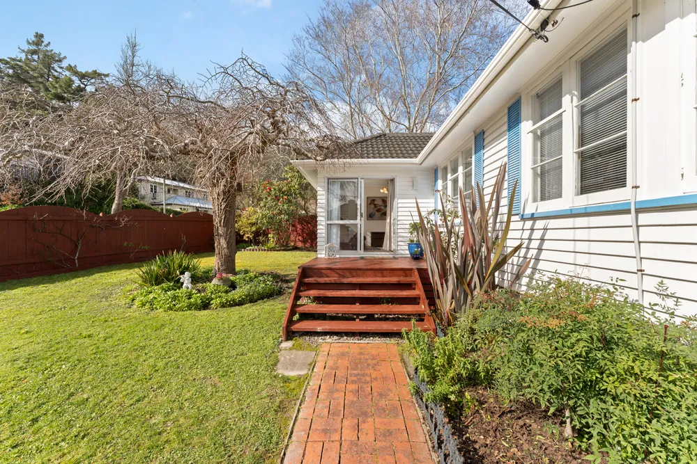 Photos of 202 Rata Street